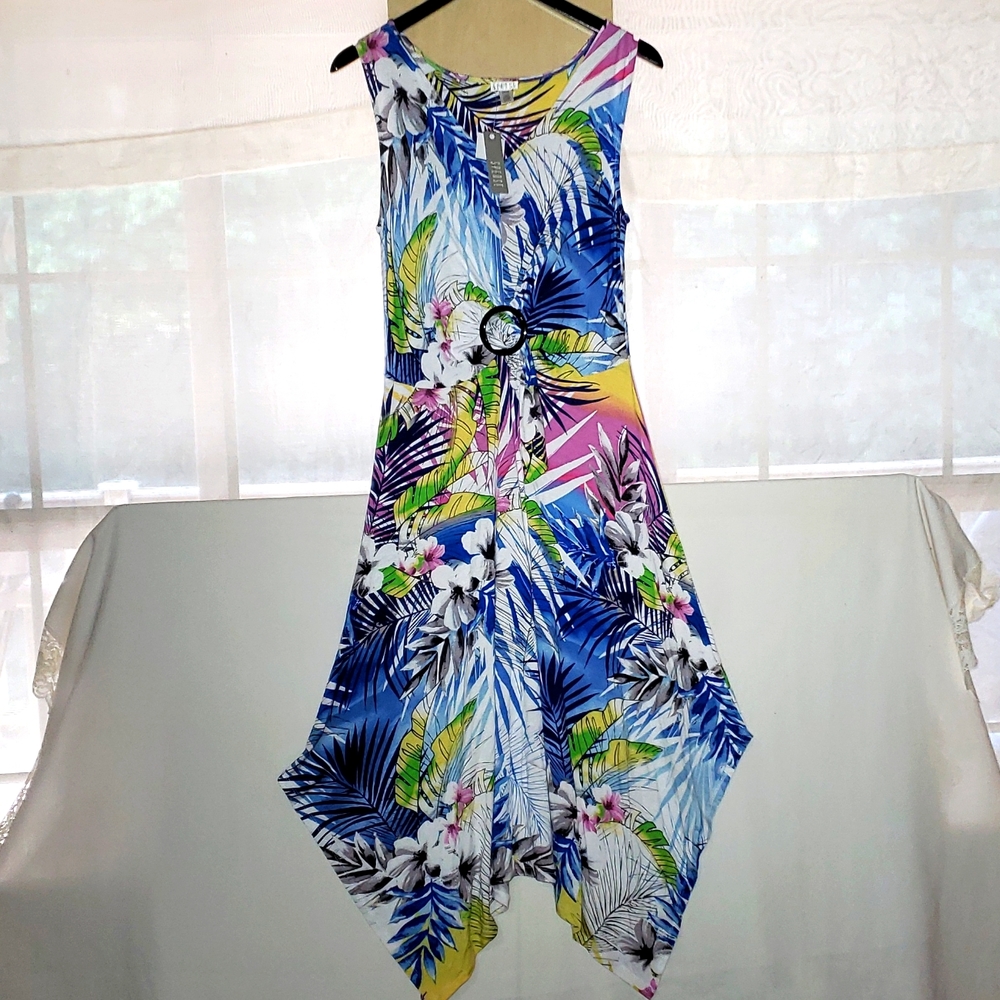 Floral A Symmetrica Woman's Hawaiian Abstract Print,Sleeveless SunDress.